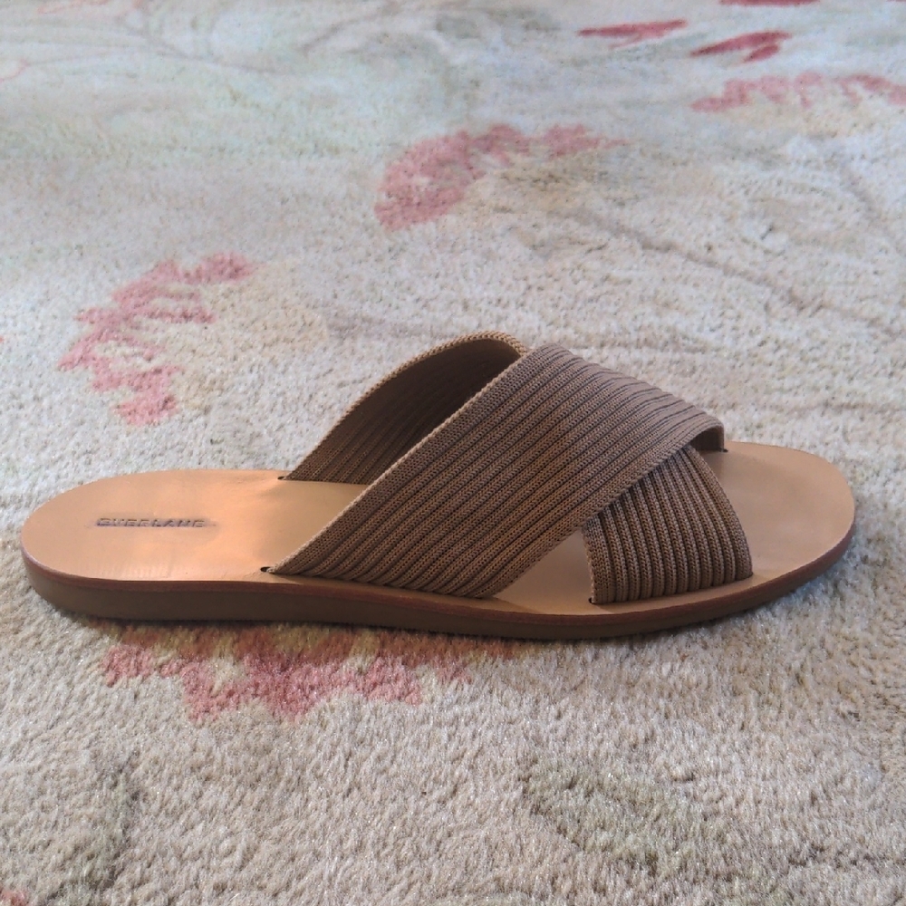 🆕 EVERLANE The Day Crossover Sandal - Picture 10 of 13